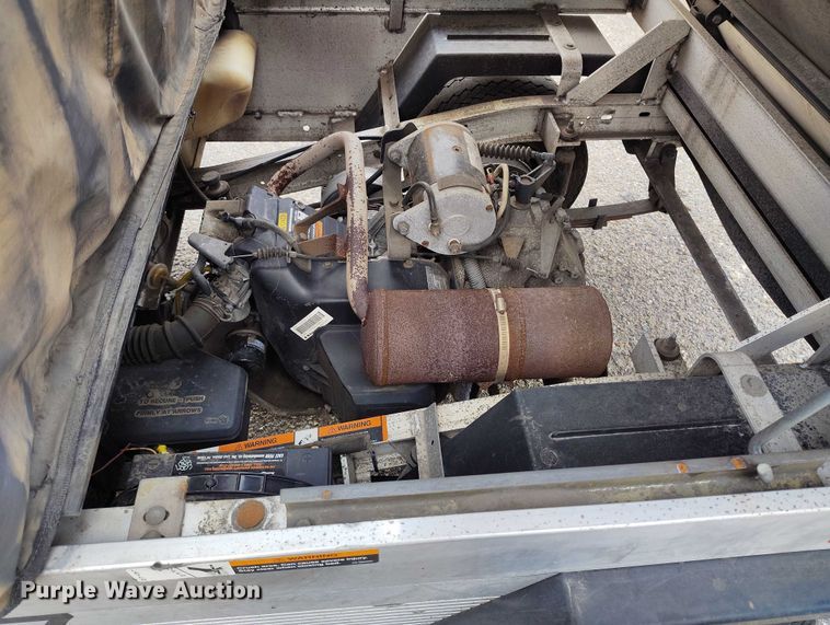 image for item IH9309 2008 Club Car 800 2 golf cart