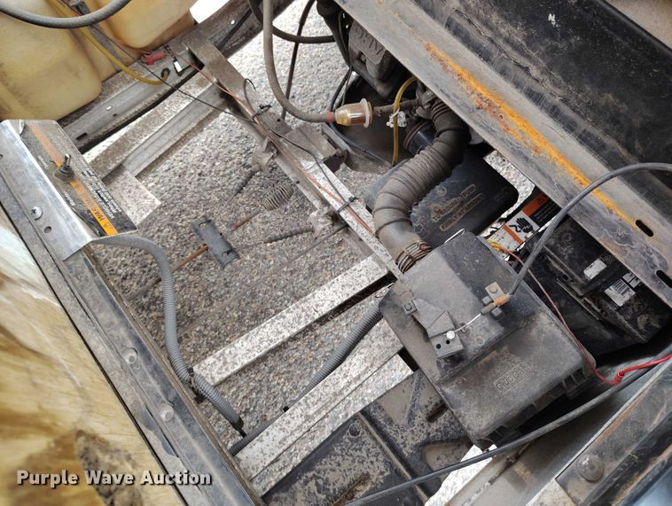 image for item IH9309 2008 Club Car 800 2 golf cart