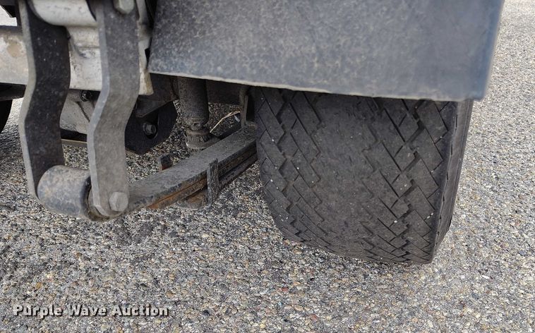 image for item IH9309 2008 Club Car 800 2 golf cart