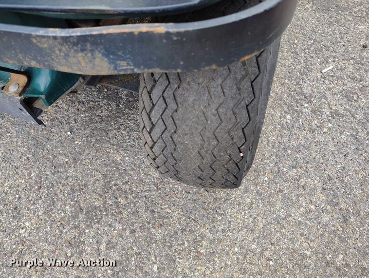 image for item IH9309 2008 Club Car 800 2 golf cart