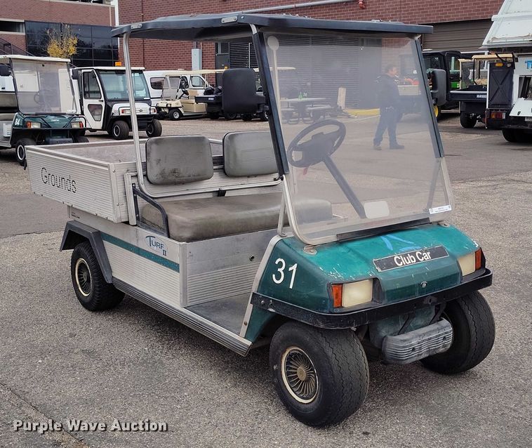 image for item IH9310 1999 Club Car 800 2 golf cart