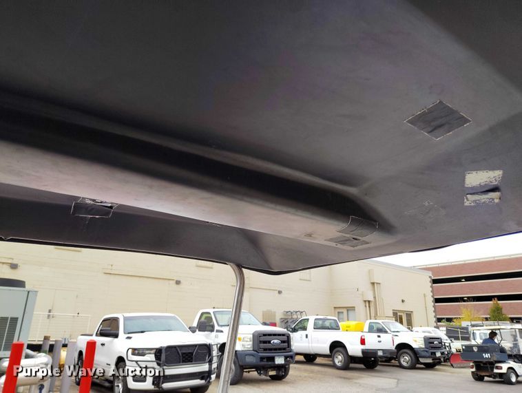 image for item IH9310 1999 Club Car 800 2 golf cart