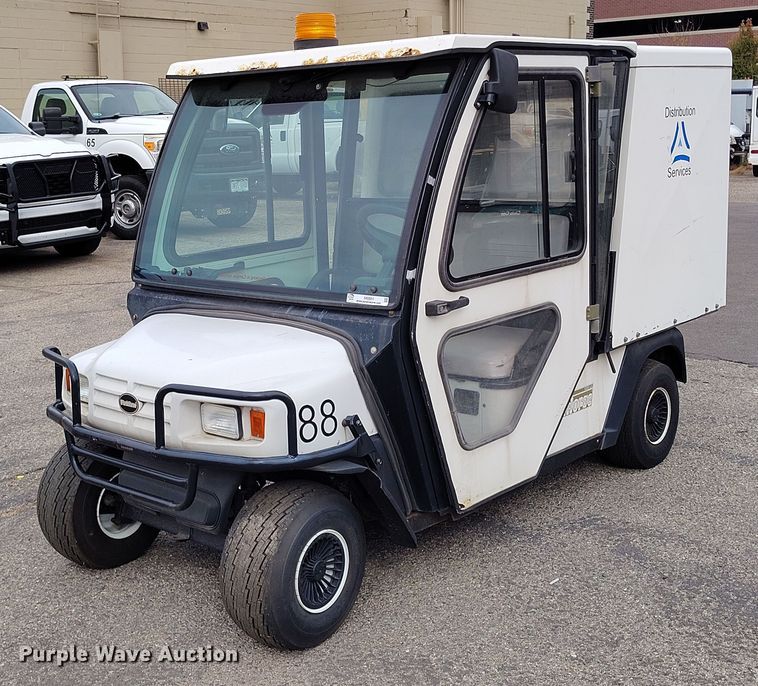 image for item IH9311 2002 EZ-GO Workhorse 1000E golf cart