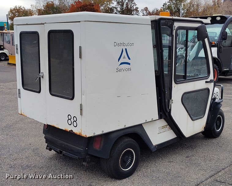 image for item IH9311 2002 EZ-GO Workhorse 1000E golf cart