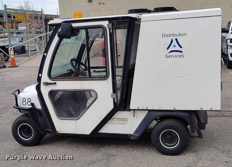 image for item IH9311 2002 EZ-GO Workhorse 1000E golf cart