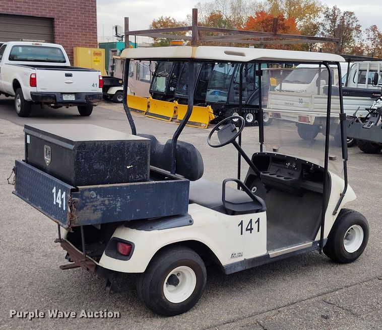 image for item IH9312 1999 EZ-GO K499 golf cart