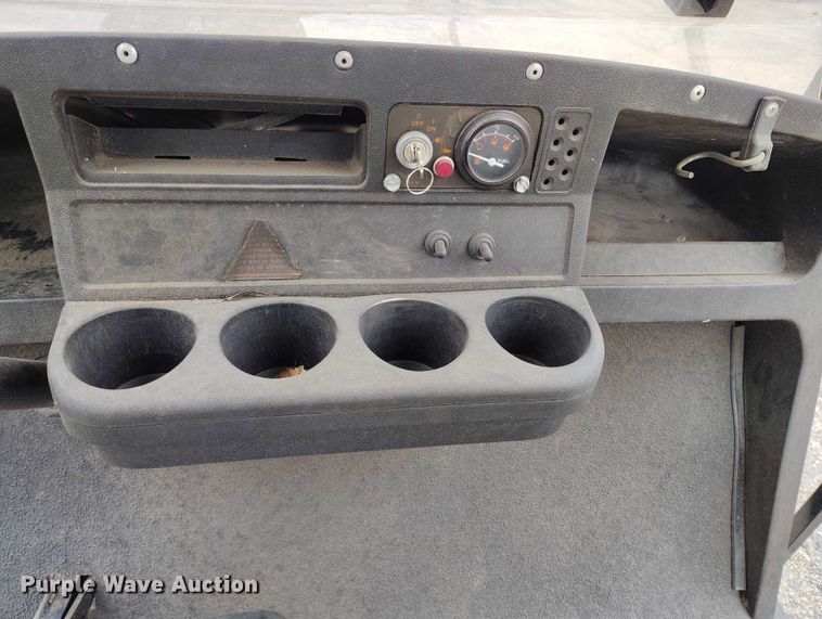 image for item IH9312 1999 EZ-GO K499 golf cart