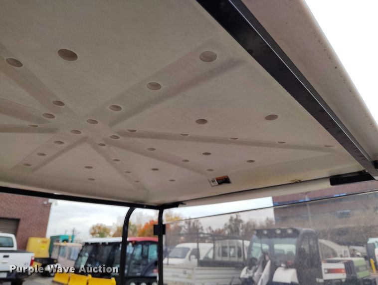 image for item IH9312 1999 EZ-GO K499 golf cart