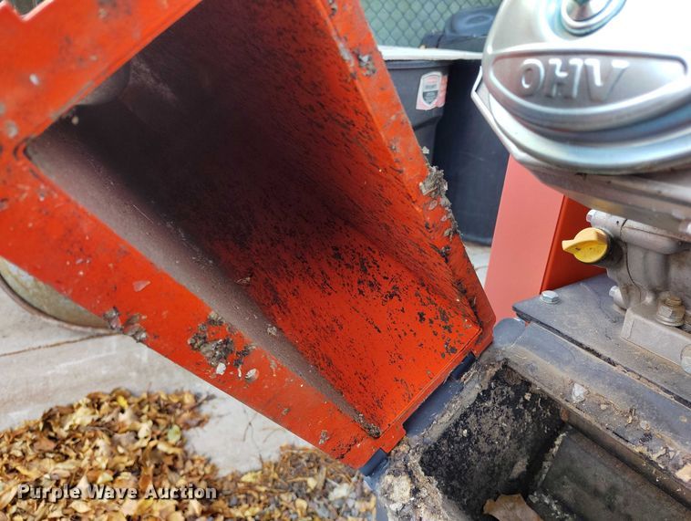 image for item IH9315 DK2 Power OPC506E wood chipper