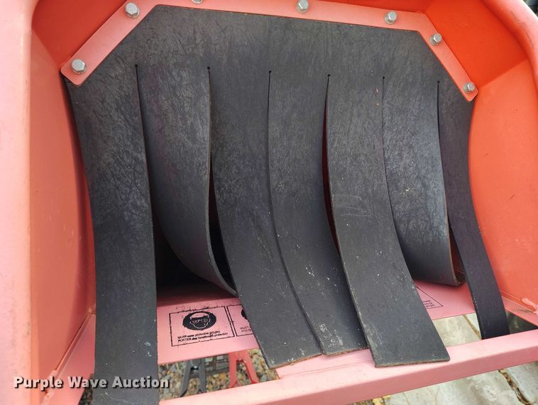 image for item IH9315 DK2 Power OPC506E wood chipper