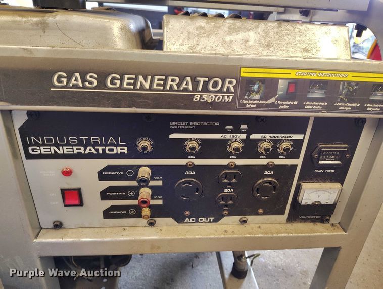 image for item IH9317 Eagle 8500 M generator