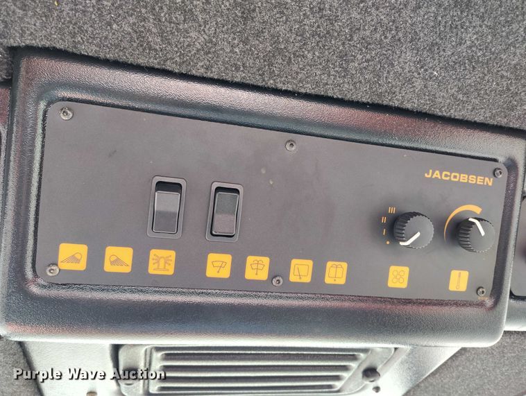 image for item IH9318 Jacobsen HR 9016 lawn mower