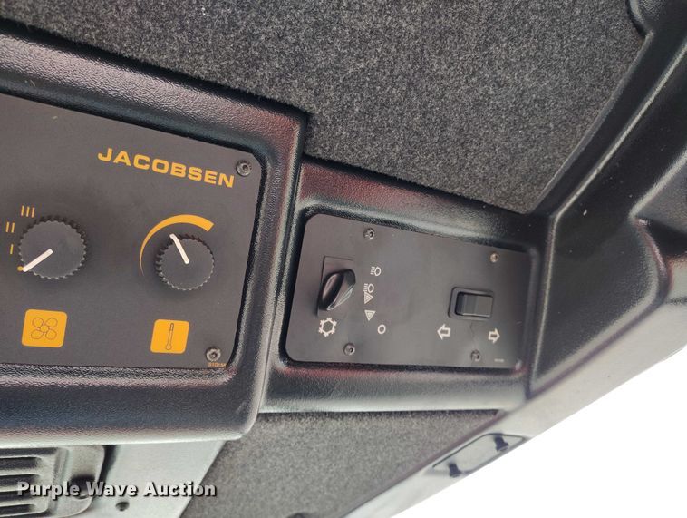 image for item IH9318 Jacobsen HR 9016 lawn mower