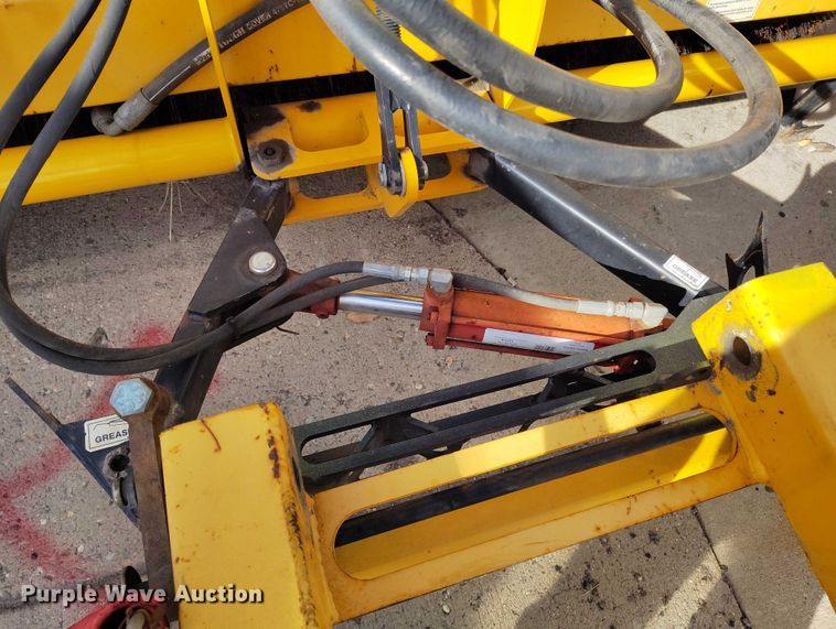 image for item IH9318 Jacobsen HR 9016 lawn mower