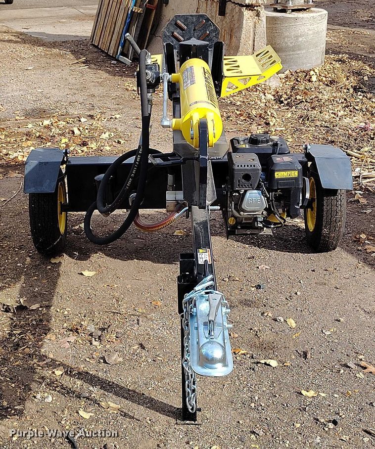 image for item IH9319 2022 Champion 100425 log splitter