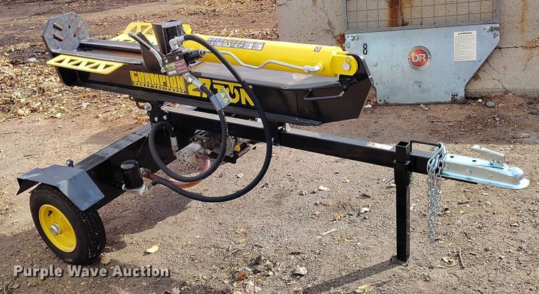image for item IH9319 2022 Champion 100425 log splitter