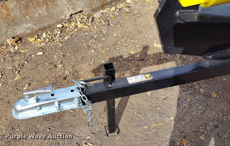 image for item IH9319 2022 Champion 100425 log splitter