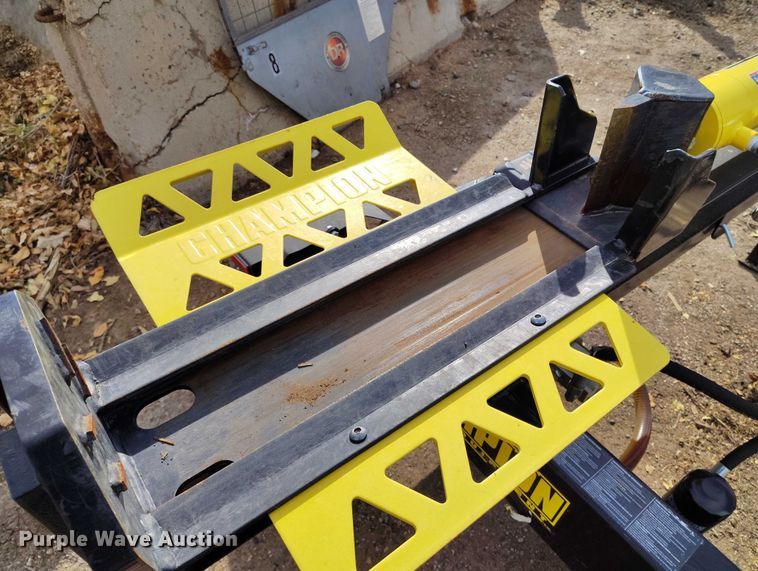 image for item IH9319 2022 Champion 100425 log splitter