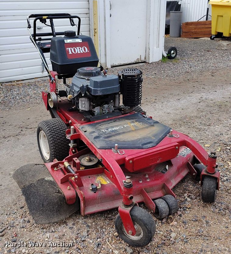 image for item IH9320 Torro Turbo Force 40 push mower