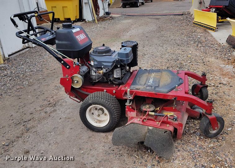 image for item IH9320 Torro Turbo Force 40 push mower