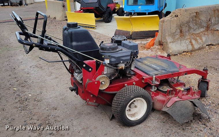 image for item IH9320 Torro Turbo Force 40 push mower