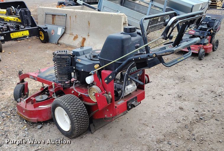 image for item IH9320 Torro Turbo Force 40 push mower