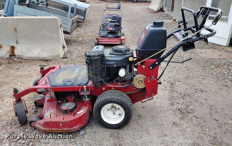 image for item IH9320 Torro Turbo Force 40 push mower