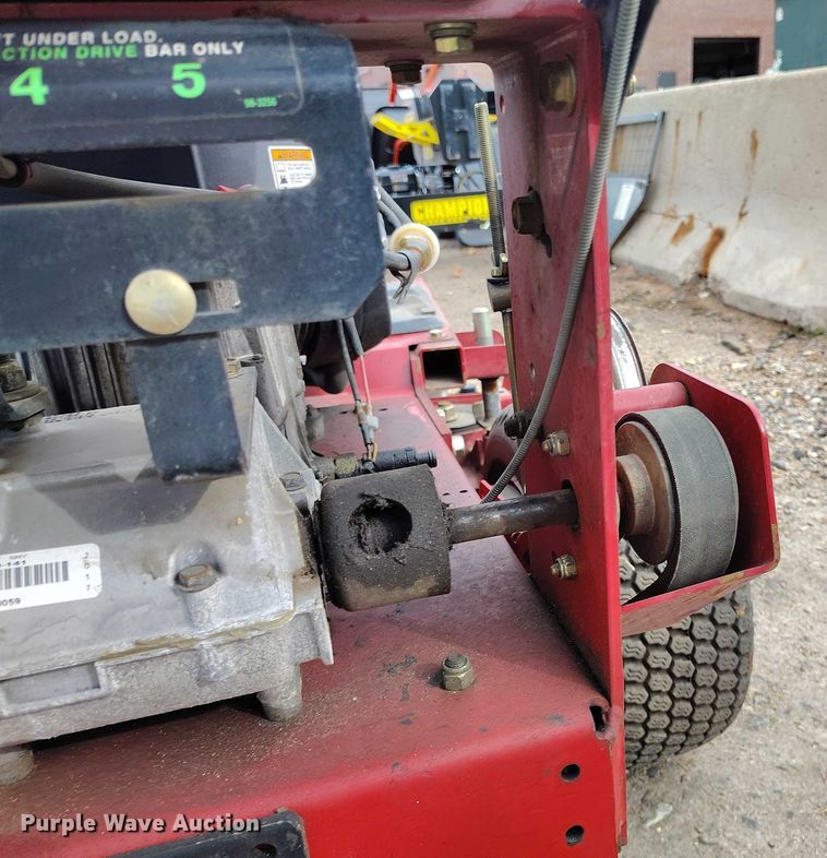 image for item IH9320 Torro Turbo Force 40 push mower