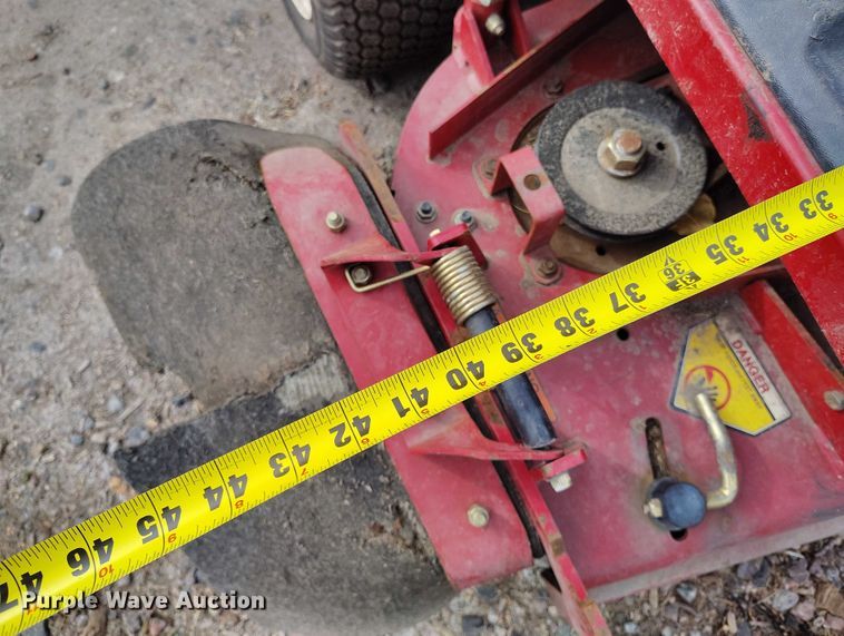 image for item IH9320 Torro Turbo Force 40 push mower