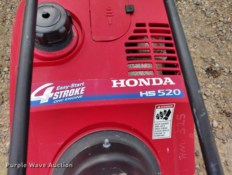 image for item IH9322 (4) snow blowers