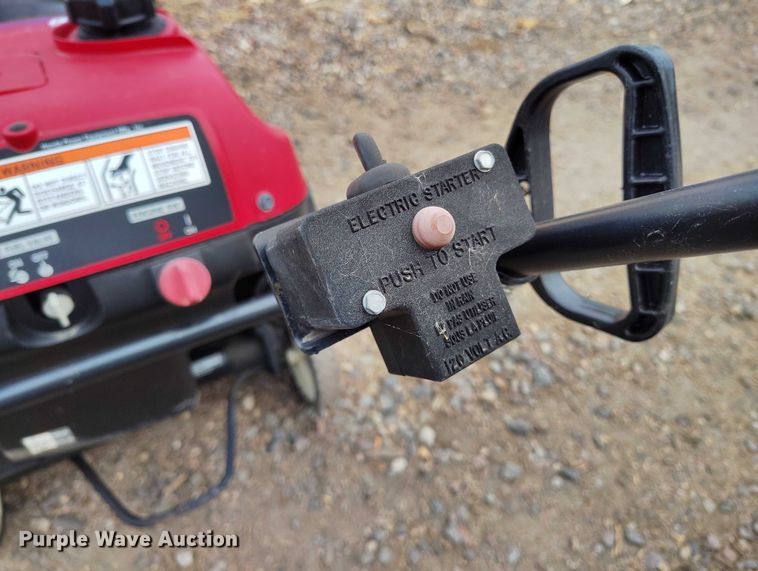 image for item IH9322 (4) snow blowers