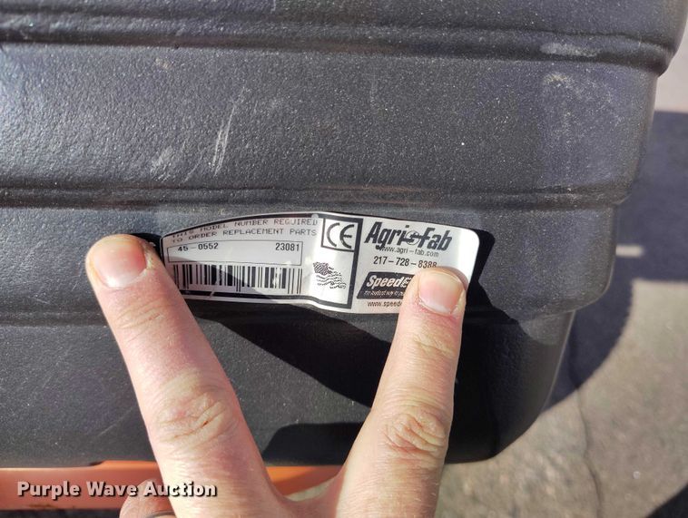 image for item IH9323 (5) Agri-Fab 45-0552 lawn carts