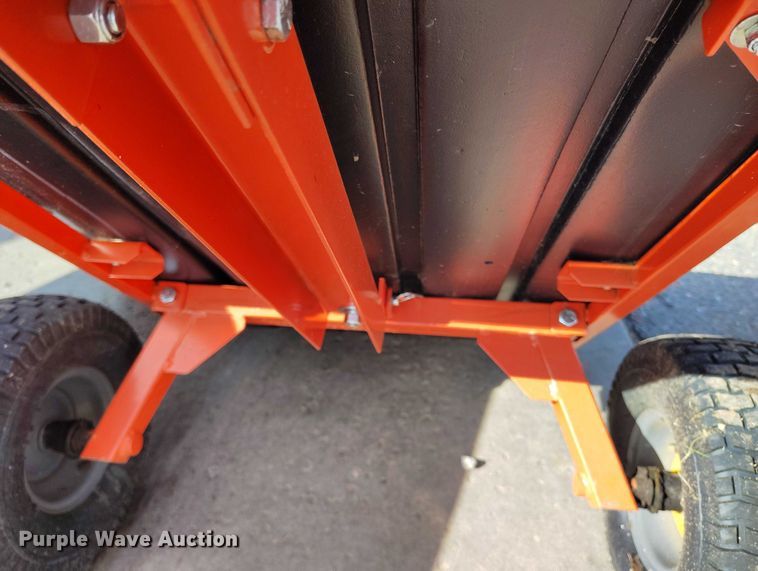 image for item IH9323 (5) Agri-Fab 45-0552 lawn carts