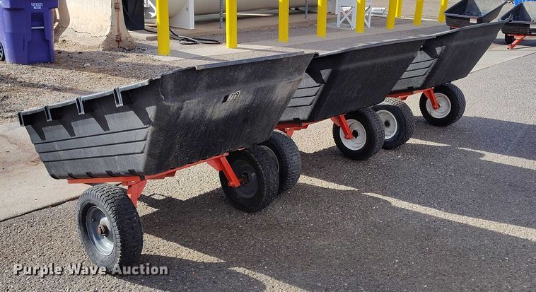 image for item IH9324 (3) Agri-Fab 45-0553 lawn carts 