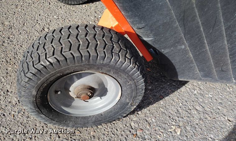 image for item IH9324 (3) Agri-Fab 45-0553 lawn carts 