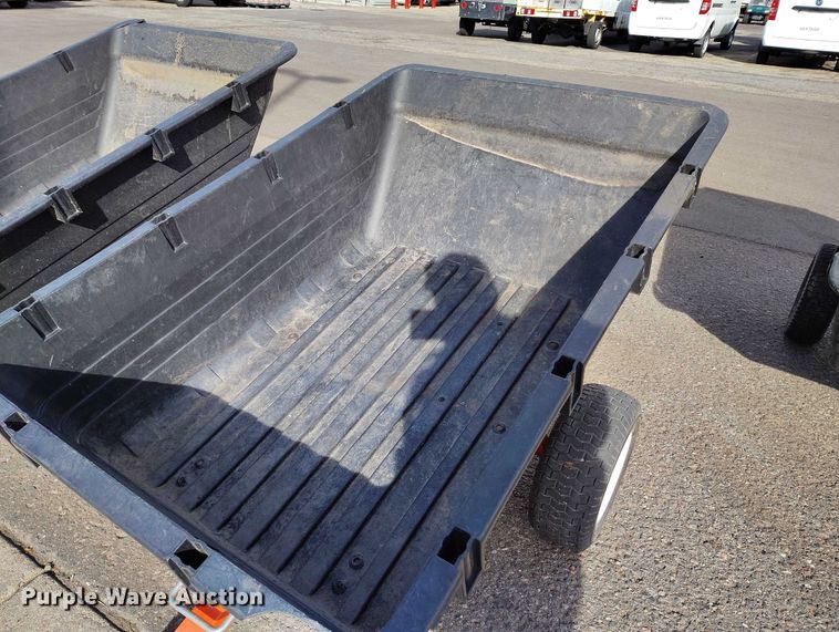 image for item IH9324 (3) Agri-Fab 45-0553 lawn carts 