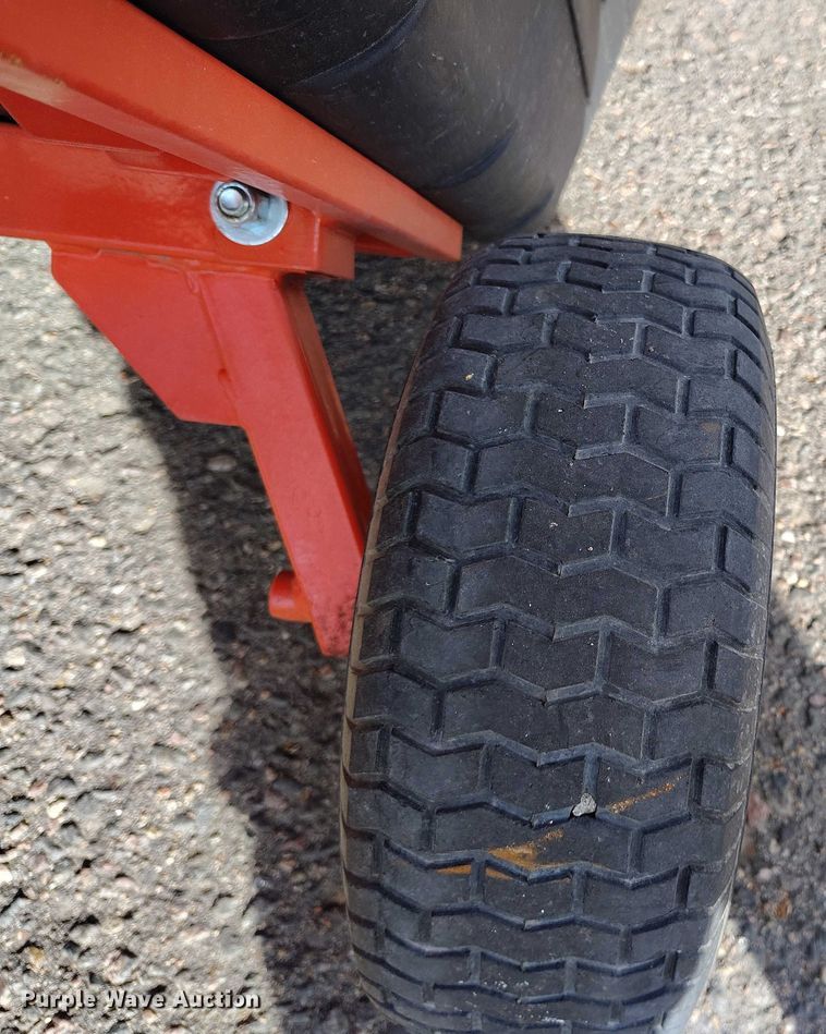 image for item IH9324 (3) Agri-Fab 45-0553 lawn carts 