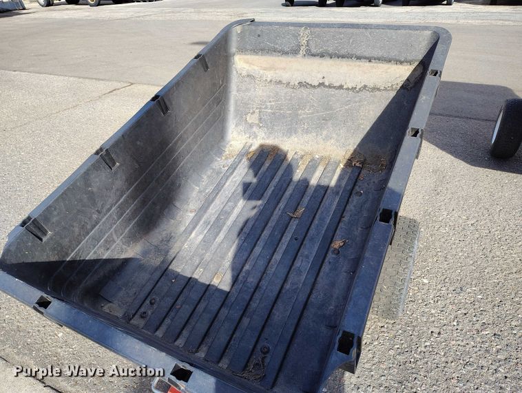 image for item IH9324 (3) Agri-Fab 45-0553 lawn carts 