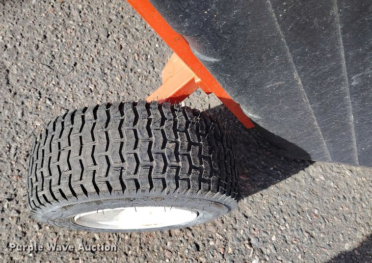 image for item IH9324 (3) Agri-Fab 45-0553 lawn carts 