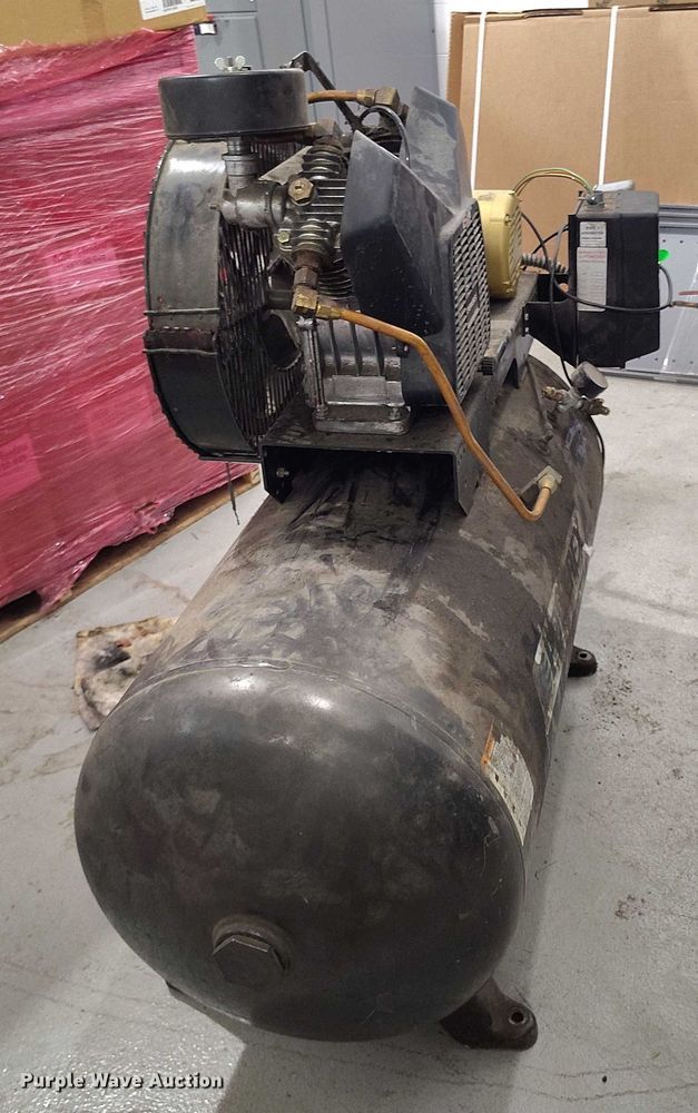 image for item IH9325 2003 Powerex AS020244 air compressor