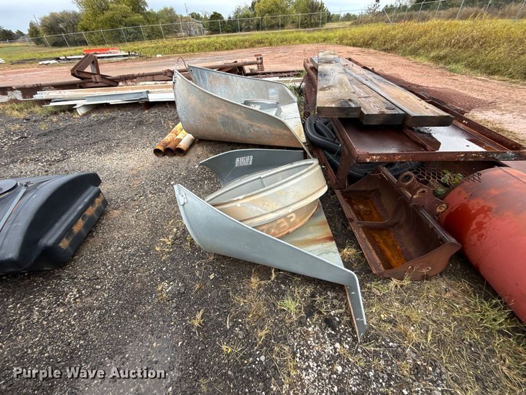 image for item LY9459 (3) Dub Ross galvanized tin horn culvert end caps