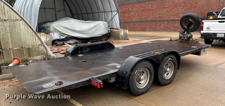 image for item NA9790 2007 Texas Roll-Back Trailers tilt deck utility trailer