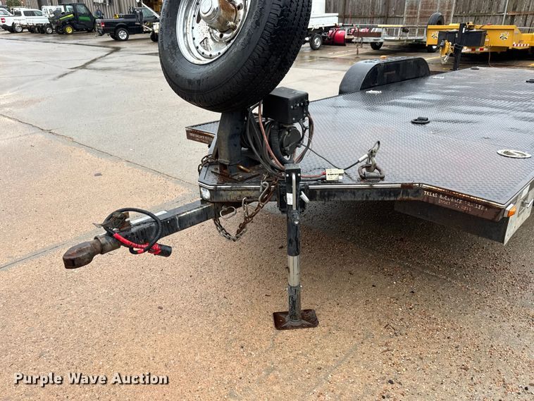 image for item NA9790 2007 Texas Roll-Back Trailers tilt deck utility trailer