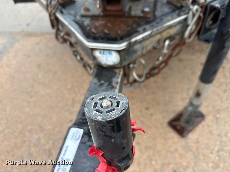 image for item NA9790 2007 Texas Roll-Back Trailers tilt deck utility trailer