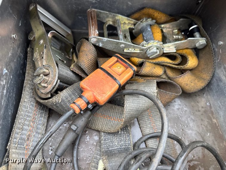 image for item NA9790 2007 Texas Roll-Back Trailers tilt deck utility trailer