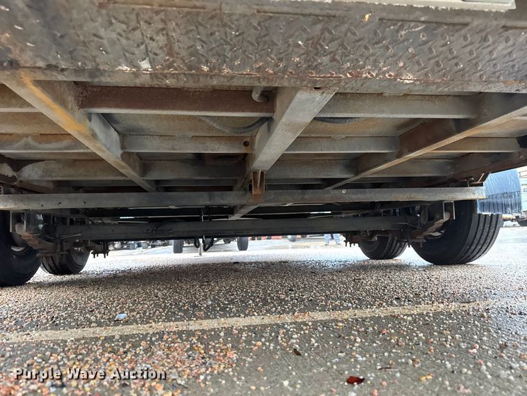 image for item NA9790 2007 Texas Roll-Back Trailers tilt deck utility trailer