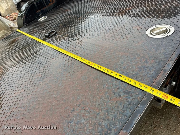 image for item NA9790 2007 Texas Roll-Back Trailers tilt deck utility trailer