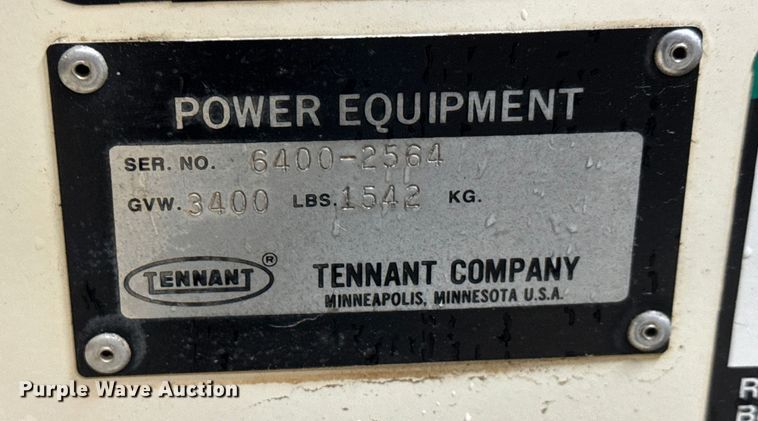 image for item NA9792 Tennant 6400 floor scrubber