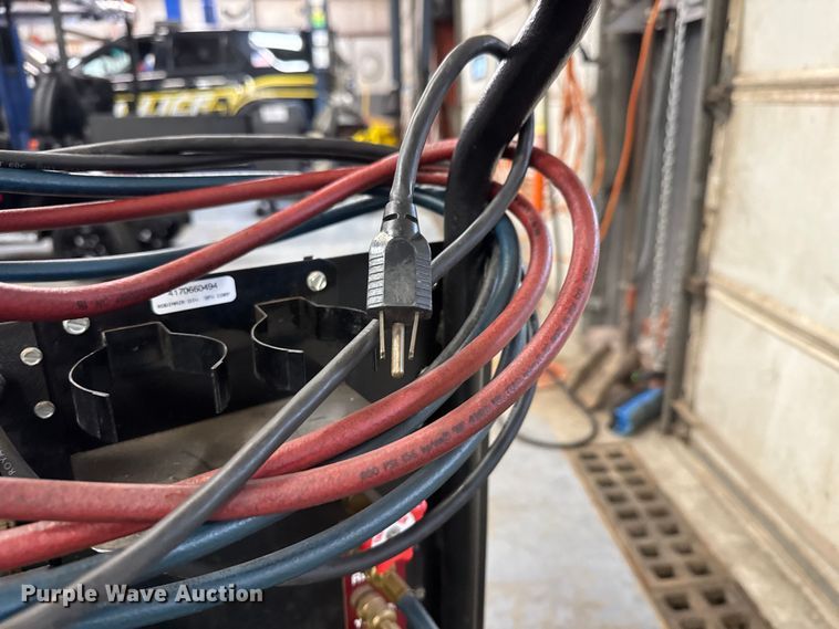 image for item NA9794 Robinair 34700 refrigerant recharger