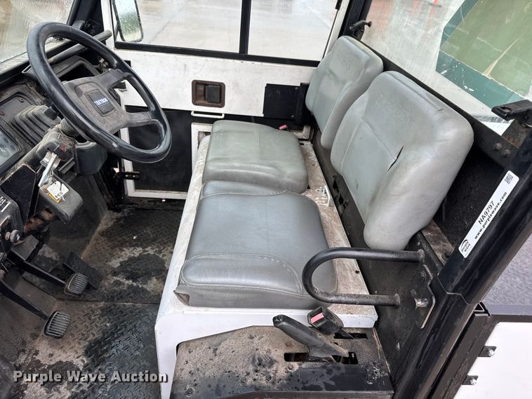 image for item NA9797 2003 Cushman Haulster 660K6 EFI MT utility vehicle